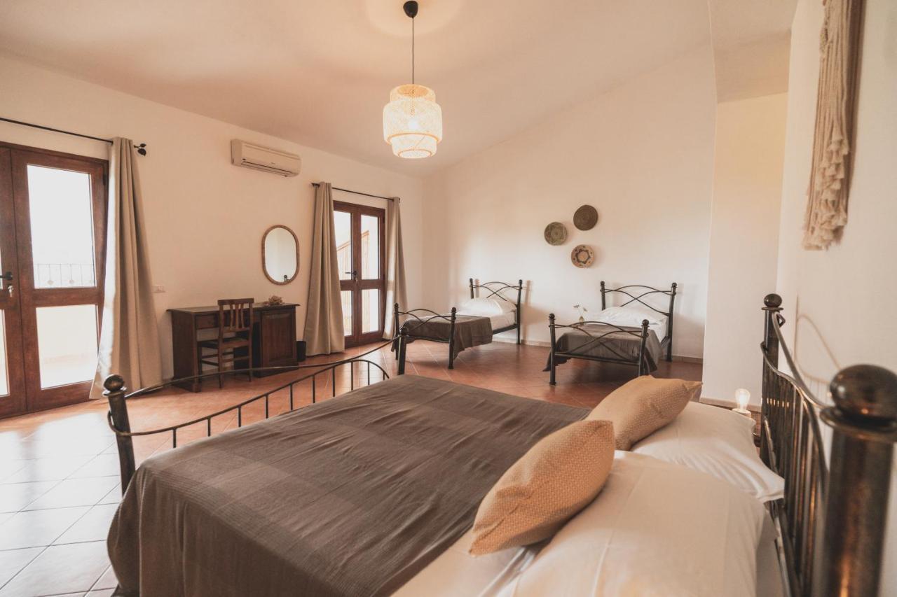 Anima Hotel Sardinia 弗卢米尼马焦雷 外观 照片